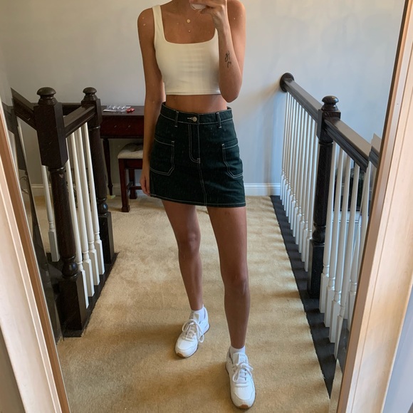 Zara Dresses & Skirts - Hunter Green Mini Skirt